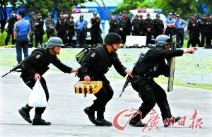 3日，菲律賓警方舉行人質(zhì)解救演習。